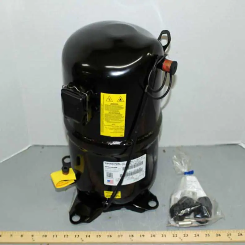 York S1-015-04080-004 - Compressor 37000 Btu/hr 208/230 VAC R-410A