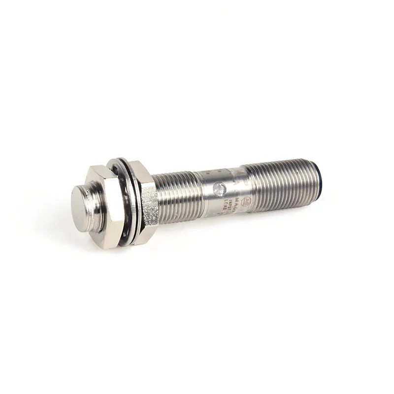 Rockwell Automation 871TM-BH5N18-R3 Proximity Sensor 2-Wire AC/DC 18mm Diameter