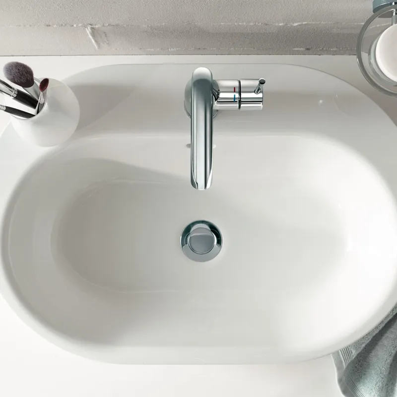 Grohe 2348600A Essence L-Size Bathroom Faucet with Swivel Spout, StarLight Chrome