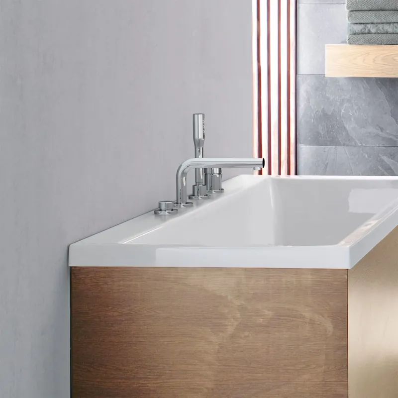 Grohe 1957800A 4-Hole Single-Handle Deck Mount Roman Tub Faucet with 1.75 GPM Hand Shower