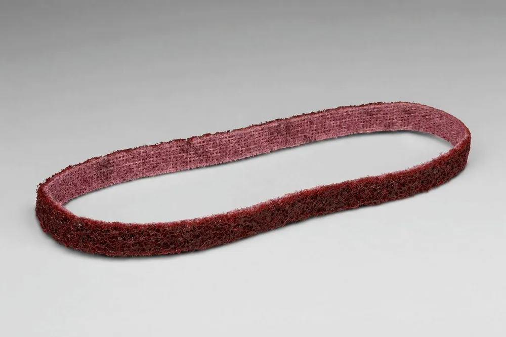 3M 7000028454 SC-BS Surface Conditioning Belt 1/2 in x 18 in Medium