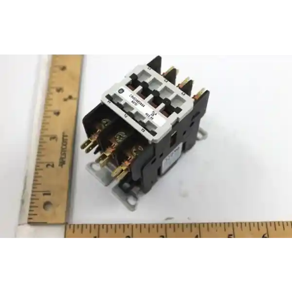 Daikin 300030413 Condenser Fan Motor Contactor 120v (4.2 Inches)