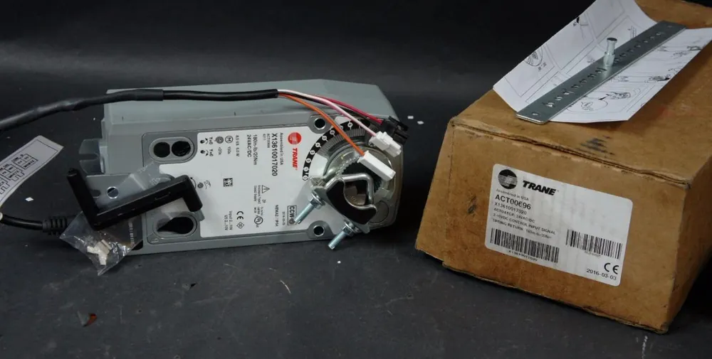 Trane ACT00696 90' S/R Actuator 133 lbs-in 24V